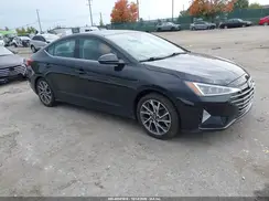 KMHD84LF1KU761130 2019 HYUNDAI ELANTRA