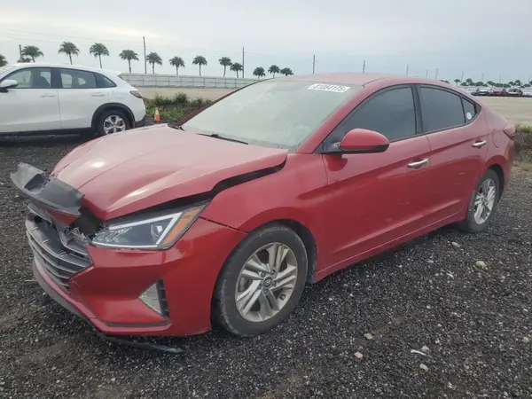 KMHD84LF1KU769213 2019 HYUNDAI ELANTRA - Image 1