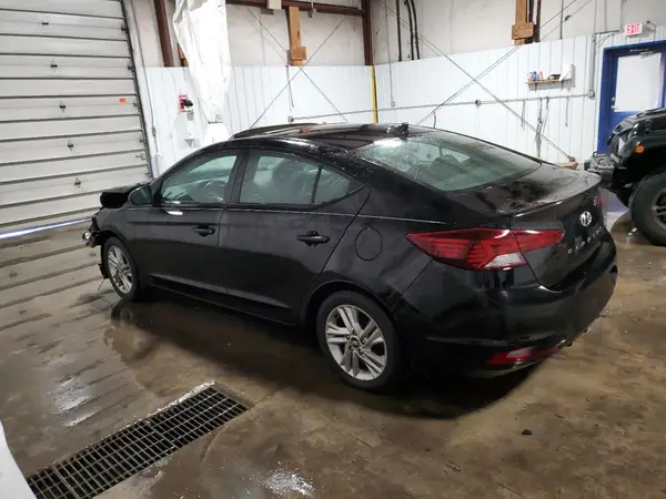 KMHD84LF1KU784018 2019 HYUNDAI ELANTRA - Image 2