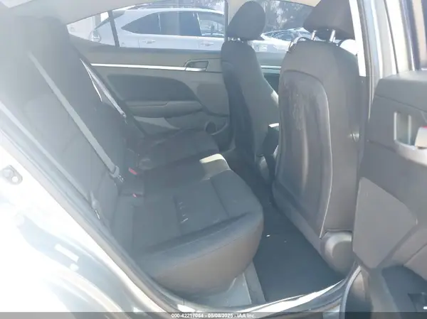 KMHD84LF1KU784312 2019 HYUNDAI ELANTRA - Image 8