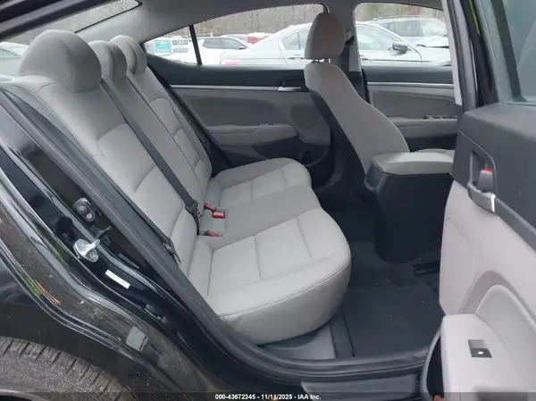 KMHD84LF1KU786867 2019 HYUNDAI ELANTRA - Image 8