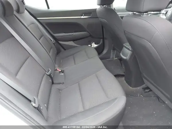 KMHD84LF1KU792720 2019 HYUNDAI ELANTRA - Image 8
