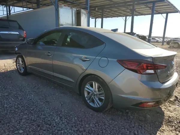 KMHD84LF1KU812755 2019 HYUNDAI ELANTRA - Image 2