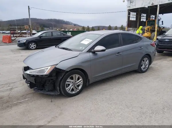 KMHD84LF1KU816661 2019 HYUNDAI ELANTRA - Image 2