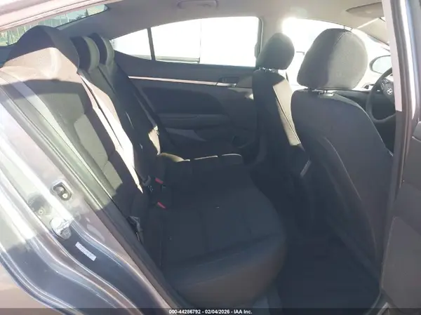 KMHD84LF1KU817924 2019 HYUNDAI ELANTRA - Image 8