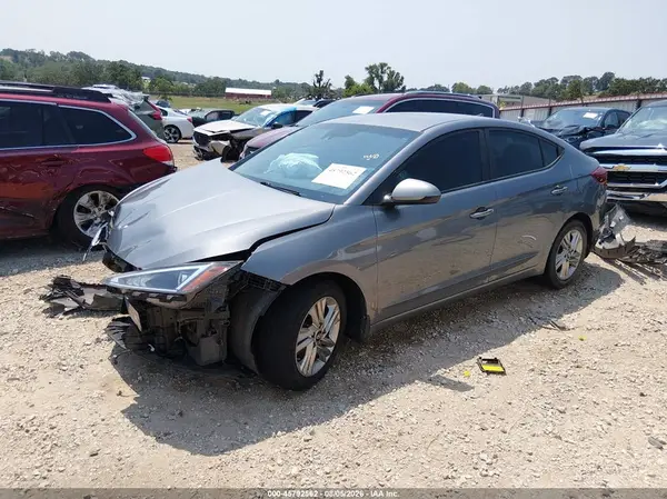 KMHD84LF1KU825019 2019 HYUNDAI ELANTRA - Image 2