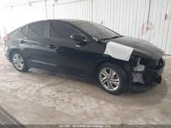 KMHD84LF1KU833752 2019 HYUNDAI ELANTRA