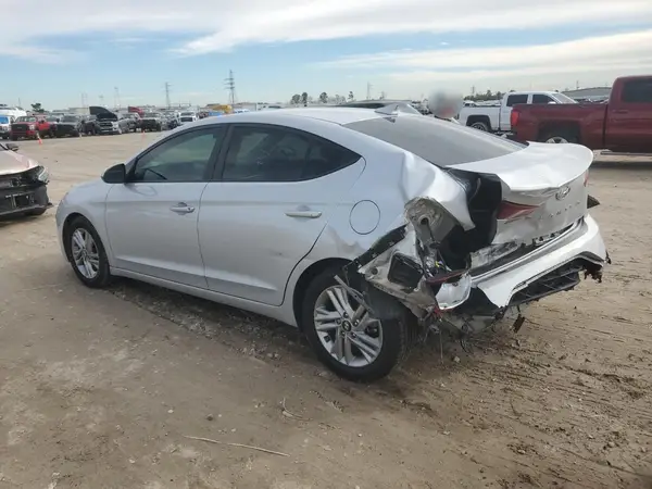 KMHD84LF1KU836764 2019 HYUNDAI ELANTRA - Image 2