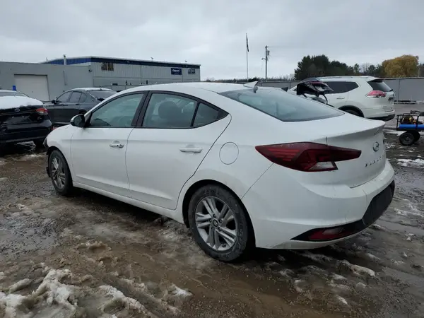 KMHD84LF1KU839762 2019 HYUNDAI ELANTRA - Image 2