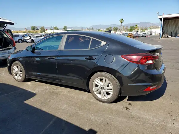 KMHD84LF1KU843486 2019 HYUNDAI ELANTRA - Image 2