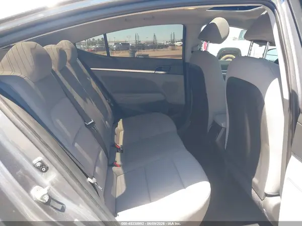 KMHD84LF1KU857842 2019 HYUNDAI ELANTRA - Image 8