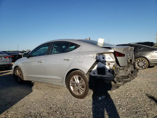 KMHD84LF1KU858280 2019 HYUNDAI ELANTRA - Image 2