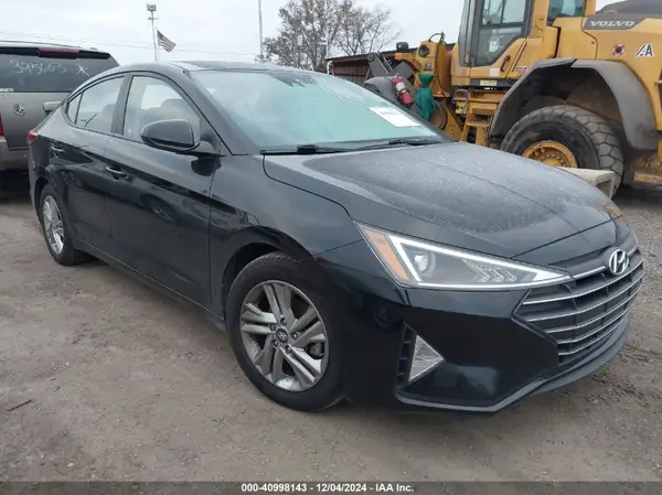 KMHD84LF1KU874706 2019 HYUNDAI ELANTRA - Image 1