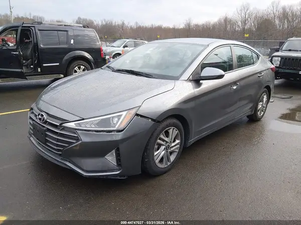 KMHD84LF1KU876617 2019 HYUNDAI ELANTRA - Image 2