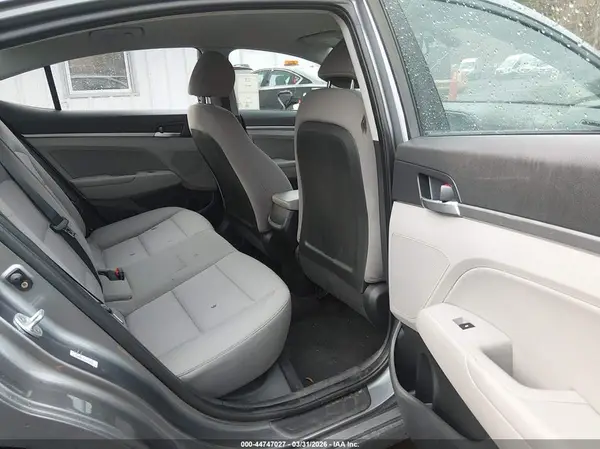KMHD84LF1KU876617 2019 HYUNDAI ELANTRA - Image 8