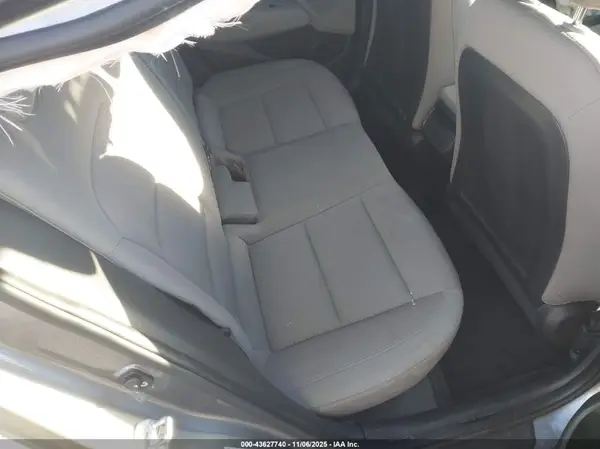 KMHD84LF1KU877640 2019 HYUNDAI ELANTRA - Image 8