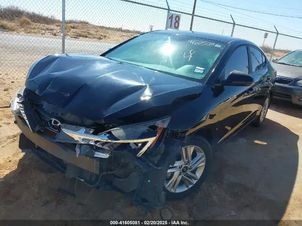 KMHD84LF1KU885902 2019 HYUNDAI ELANTRA - Image 2