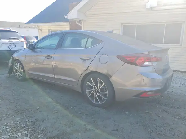 KMHD84LF1LU035611 2020 HYUNDAI ELANTRA - Image 2