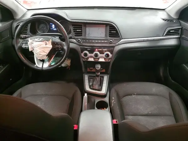 KMHD84LF1LU099910 2020 HYUNDAI ELANTRA - Image 8