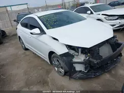 KMHD84LF1LU101493 2020 HYUNDAI ELANTRA