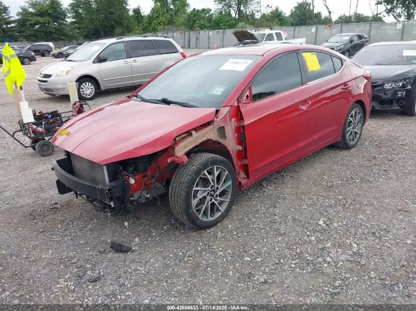 KMHD84LF1LU898246 2020 HYUNDAI ELANTRA - Image 2