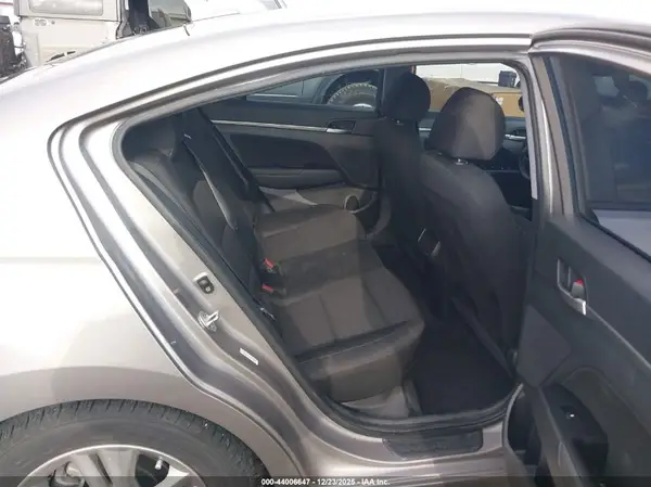 KMHD84LF1LU918298 2020 HYUNDAI ELANTRA - Image 8