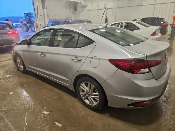 KMHD84LF1LU930502 2020 HYUNDAI ELANTRA - Image 2