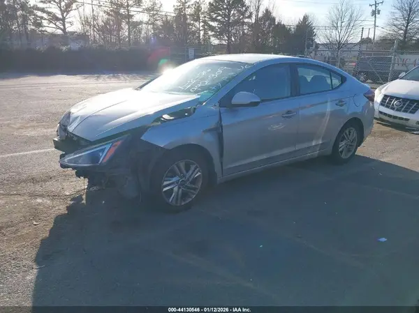 KMHD84LF1LU942309 2020 HYUNDAI ELANTRA - Image 2