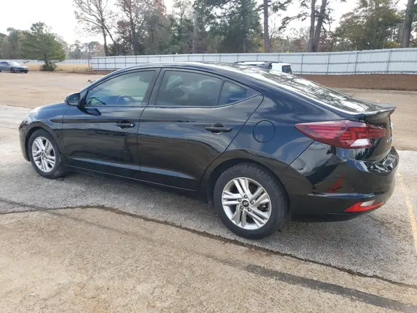 KMHD84LF1LU945212 2020 HYUNDAI ELANTRA - Image 2