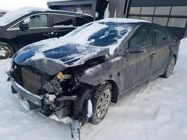 KMHD84LF1LU946599 2020 HYUNDAI ELANTRA - Image 1
