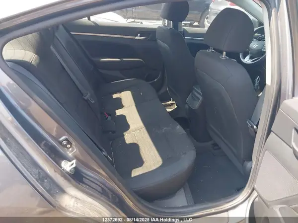 KMHD84LF1LU960552 2020 HYUNDAI ELANTRA - Image 8