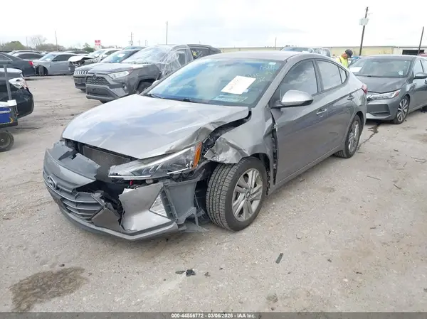 KMHD84LF1LU961409 2020 HYUNDAI ELANTRA - Image 2
