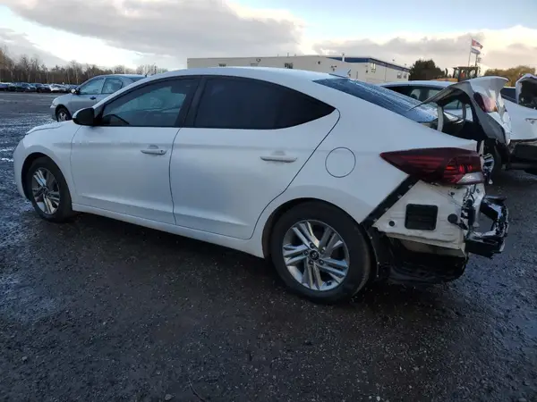 KMHD84LF1LU978436 2020 HYUNDAI ELANTRA - Image 2