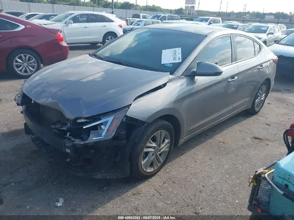KMHD84LF1LU996886 2020 HYUNDAI ELANTRA - Image 2