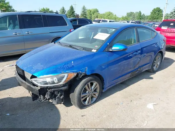 KMHD84LF2HU060671 2017 HYUNDAI ELANTRA - Image 2