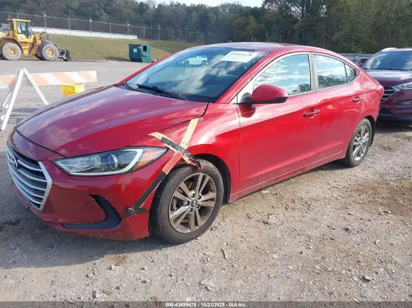 KMHD84LF2HU065031 2017 HYUNDAI ELANTRA - Image 2