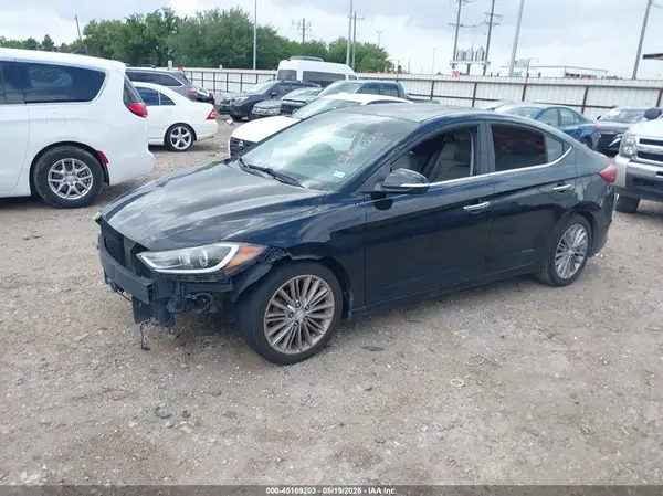 KMHD84LF2HU065241 2017 HYUNDAI ELANTRA - Image 2