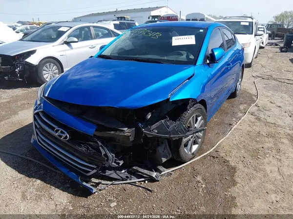 KMHD84LF2HU068978 2017 HYUNDAI ELANTRA - Image 2