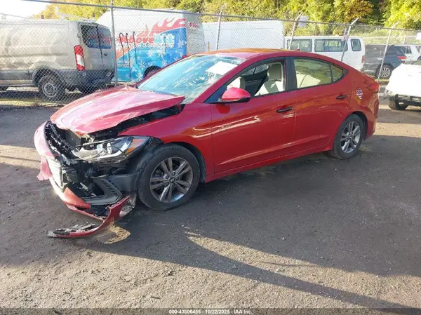KMHD84LF2HU076160 2017 HYUNDAI ELANTRA - Image 2