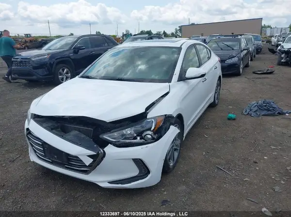 KMHD84LF2HU092097 2017 HYUNDAI ELANTRA - Image 2