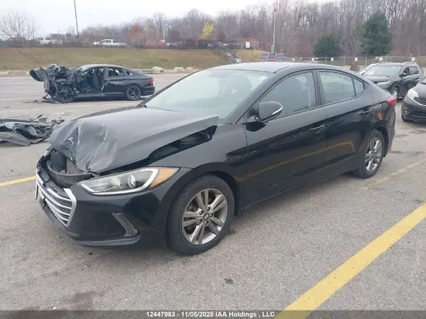 KMHD84LF2HU100828 2017 HYUNDAI ELANTRA - Image 2
