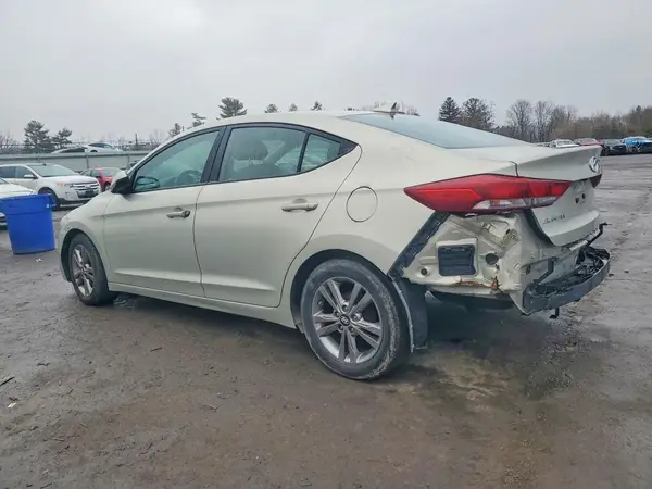 KMHD84LF2HU102675 2017 HYUNDAI ELANTRA - Image 2