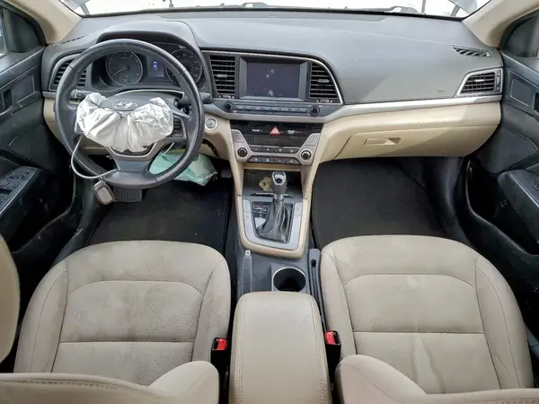 KMHD84LF2HU102918 2017 HYUNDAI ELANTRA - Image 8