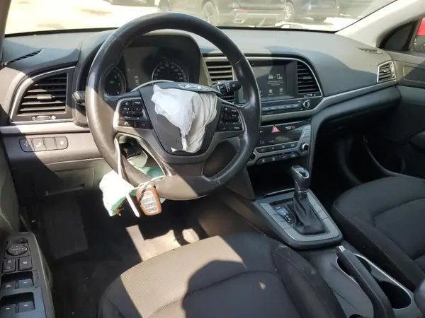 KMHD84LF2HU108573 2017 HYUNDAI ELANTRA - Image 8