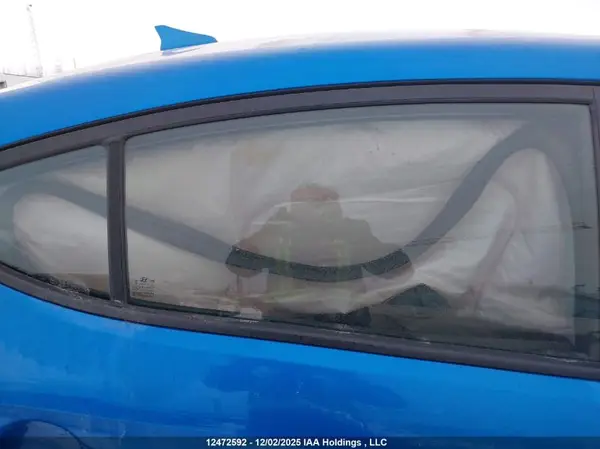 KMHD84LF2HU123025 2017 HYUNDAI ELANTRA - Image 8