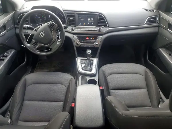 KMHD84LF2HU129522 2017 HYUNDAI ELANTRA - Image 8