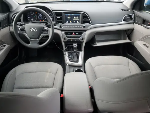 KMHD84LF2HU138558 2017 HYUNDAI ELANTRA - Image 8