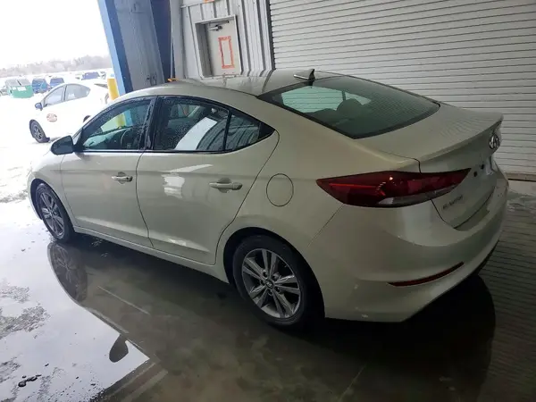 KMHD84LF2HU144411 2017 HYUNDAI ELANTRA - Image 2