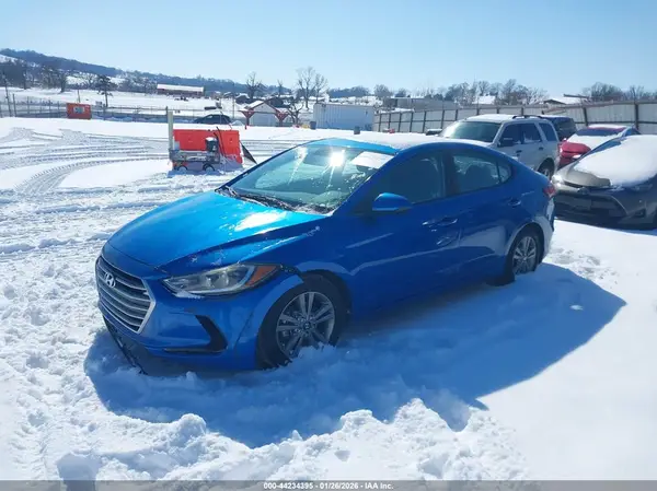 KMHD84LF2HU145073 2017 HYUNDAI ELANTRA - Image 2