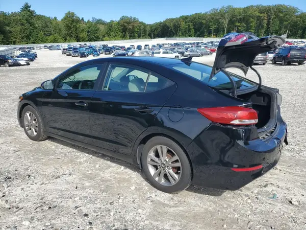 KMHD84LF2HU156199 2017 HYUNDAI ELANTRA - Image 2